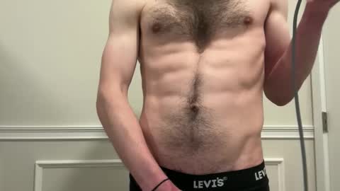 niko9inches online show from March 24, 7:18 pm