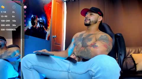 Snapshot of nikolahank1 chatting on December 27, 8:24 am Nikola Hank online show from December 27, 8:24 am