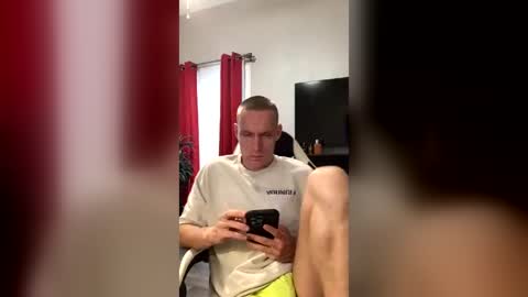 nikolai_russian_daddy online show from June 19, 9:19 pm