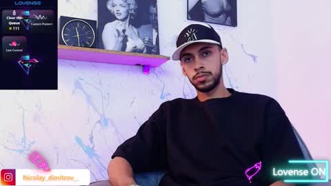 Snapshot of nikolay_dimitrov chatting on October 17, 5:55 am online show from October 17, 5:55 am