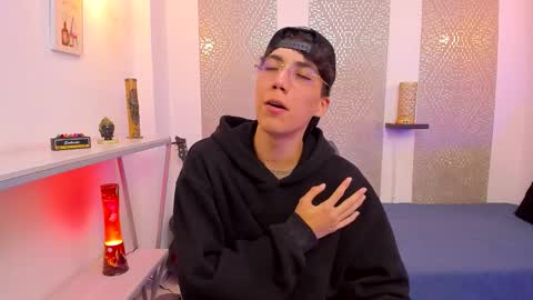    online show from December 19, 5:15 am