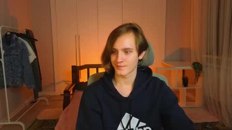 niko online show from March 10, 8:45 pm