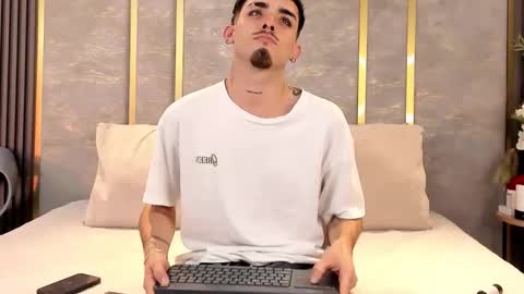 Niko Stone online show from January 16, 5:43 am