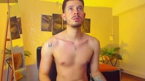 Nils online show from March 11, 3:24 am