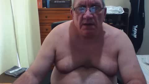 Dennis online show from December 17, 3:41 pm