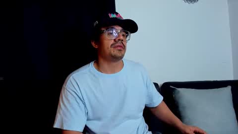 Snapshot of nipsfetich chatting on February 14, 2:18 am Steven online show from February 14, 2:18 am