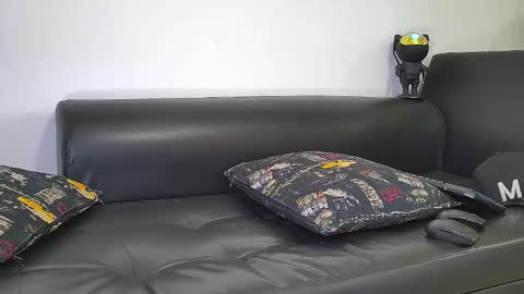 Snapshot of nixon347932 chatting on February 18, 3:43 pm Nicolas Muscle online show from February 18, 3:43 pm