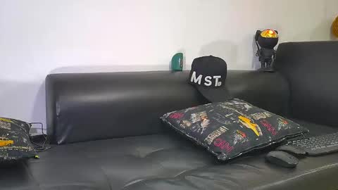 Snapshot of nixon347932 chatting on February 23, 4:44 am Nicolas Muscle online show from February 23, 4:44 am