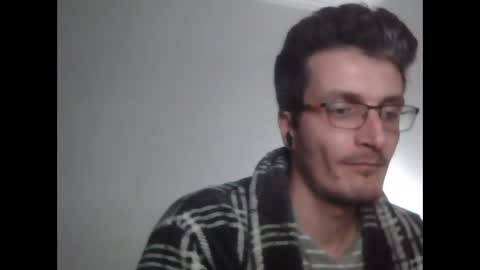 Nuno online show from December 17, 11:05 pm