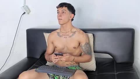 Noah online show from October 26, 9:06 pm