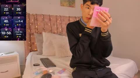 NOAH online show from February 25, 11:11 am