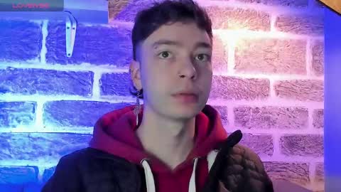    online show from September 16, 12:39 pm