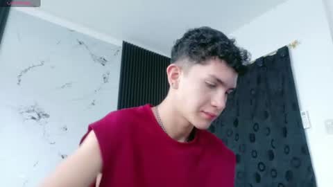 noah tyler  online show from July 31, 7:23 pm