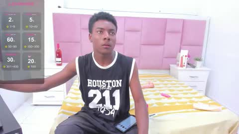 noah online show from December 2, 7:06 pm