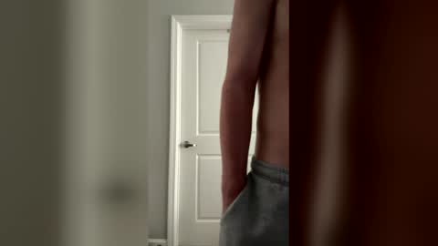 noahistrue online show from April 6, 2:51 pm