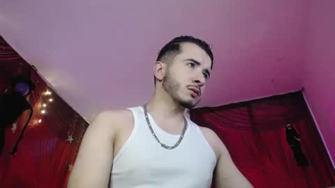 Snapshot of noha_lux1 chatting on October 12, 12:54 pm Noha Lux online show from October 12, 12:54 pm