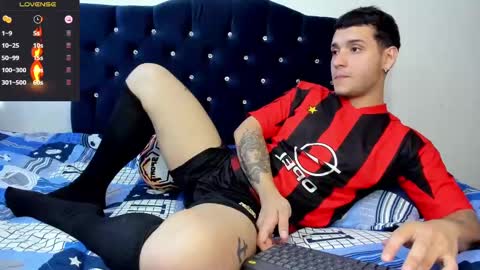 Snapshot of noha_white chatting on March 2, 6:24 pm Noha online show from March 2, 6:24 pm