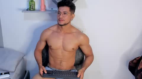 Im Nolan  online show from June 14, 4:53 pm