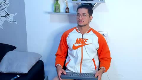 Im Nolan  online show from May 23, 11:48 am