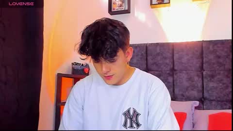 Snapshot of nolan_twink chatting on October 17, 9:08 pm Nolan online show from October 17, 9:08 pm