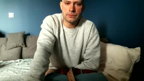 norbertopl87 online show from April 12, 8:05 am