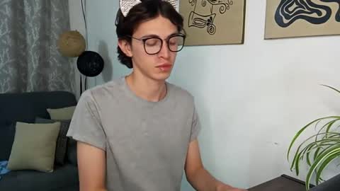 Norehg online show from October 19, 12:37 am