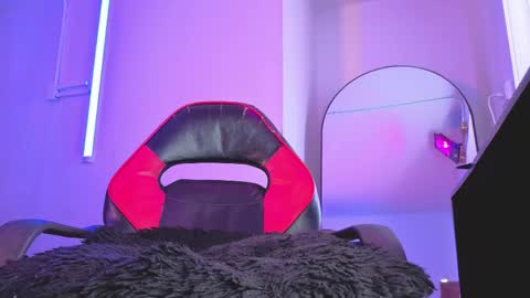 Nova Salvatore online show from April 23, 5:01 am