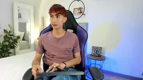 Nova online show from February 22, 4:40 am