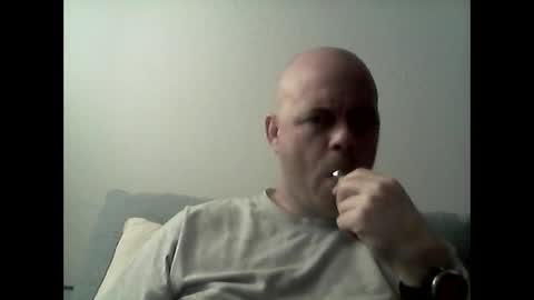 Snapshot of nrekillag81 chatting on February 17, 10:03 pm Swiss Dick online show from February 17, 10:03 pm