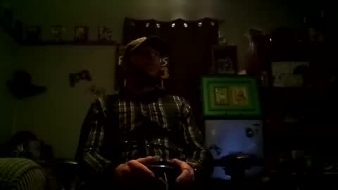Snapshot of number1dad_ chatting on January 25, 8:31 pm Awwwww Hey Sweetie Pies. Welcome To The Sweetie Pie Lounge. Enjoy The Dad-Cast. SweetCorny Fun-loving Dad Talk. online show from January 25, 8:31 pm