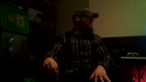 Snapshot of number1dad_ chatting on December 29, 6:14 am Awwwww Hey Sweetie Pies. Welcome To The Sweetie Pie Lounge. Enjoy The Dad-Cast. SweetCorny Fun-loving Dad Talk. online show from December 29, 6:14 am