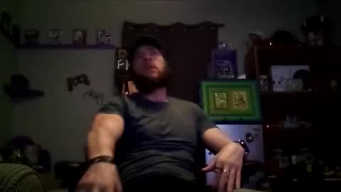 Snapshot of number1dad_ chatting on February 15, 9:16 am Awwwww Hey Sweetie Pies. Welcome To The Sweetie Pie Lounge. Enjoy The Dad-Cast. SweetCorny Fun-loving Dad Talk. online show from February 15, 9:16 am