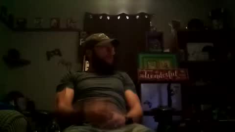 Snapshot of number1dad_ chatting on December 20, 8:55 pm Awwwww Hey Sweetie Pies. Welcome To The Sweetie Pie Lounge. Enjoy The Dad-Cast. SweetCorny Fun-loving Dad Talk. online show from December 20, 8:55 pm