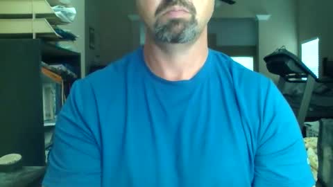 nvrenuff1979 online show from April 26, 12:57 pm