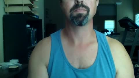nvrenuff1979 online show from June 12, 2:37 pm