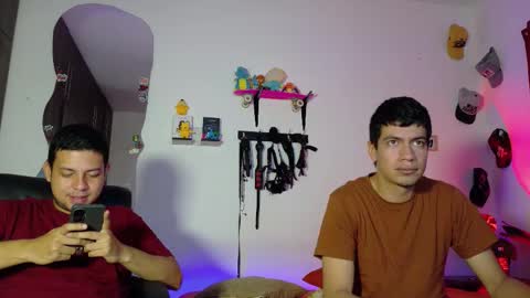 David and Steven Independents online show from January 11, 9:29 pm