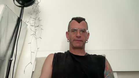 Jonathan Deep online show from July 19, 11:16 am