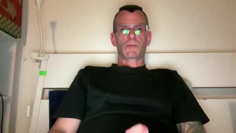 Jonathan Deep online show from April 26, 9:22 pm