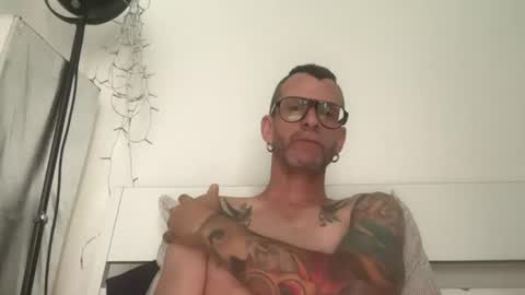 Jonathan Deep online show from July 26, 9:06 am