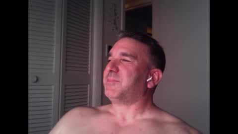 Snapshot of oceanmanx chatting on September 19, 4:13 am Ocean online show from September 19, 4:13 am