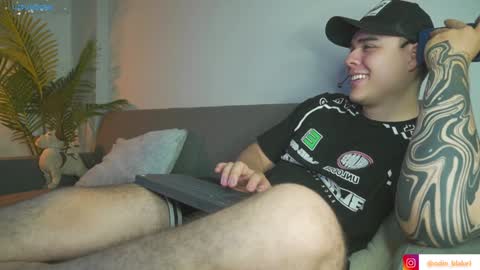 Snapshot of odin_blake chatting on December 24, 2:21 am ODIN online show from December 24, 2:21 am