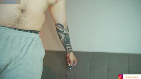 Snapshot of odin_blake chatting on January 9, 2:22 am ODIN online show from January 9, 2:22 am
