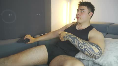 Snapshot of odin_blake chatting on February 5, 2:51 am ODIN online show from February 5, 2:51 am