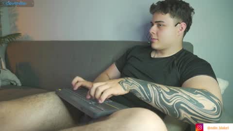Snapshot of odin_blake chatting on January 8, 2:14 am ODIN online show from January 8, 2:14 am
