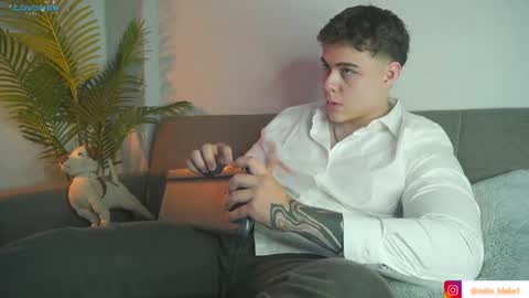 Snapshot of odin_blake chatting on December 10, 3:30 am ODIN online show from December 10, 3:30 am