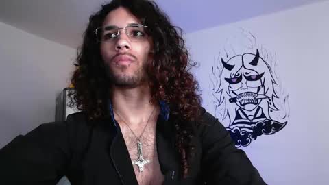 Snapshot of oezack__ chatting on March 7, 6:57 am Zack online show from March 7, 6:57 am