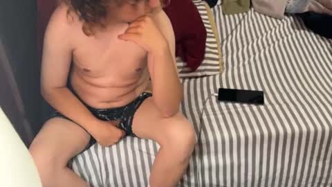 ofc143 online show from October 28, 3:09 am