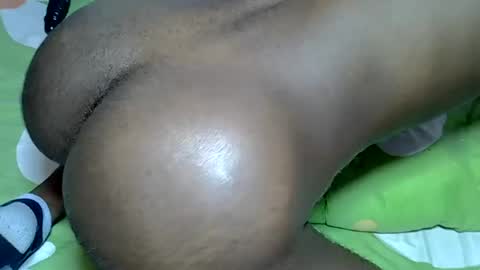 officialguyz online show from June 16, 11:23 am