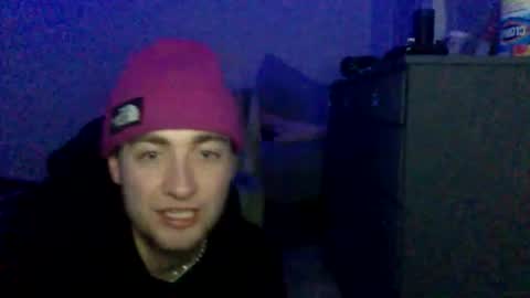 W online show from February 19, 7:38 am