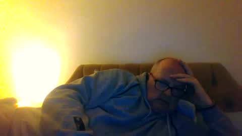 old_fkr online show from January 24, 3:32 am